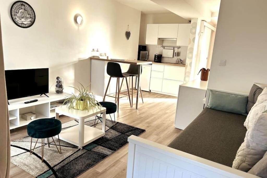 Les Bains Studio Vue Mer Pleneuf-Val-Andre Exterior photo