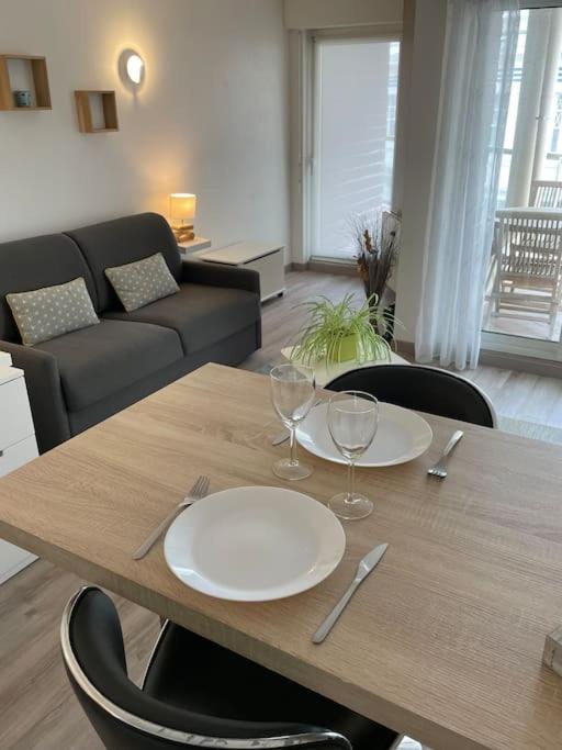 Les Bains Studio Vue Mer Pleneuf-Val-Andre Exterior photo