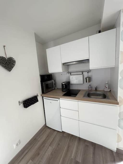 Les Bains Studio Vue Mer Pleneuf-Val-Andre Exterior photo